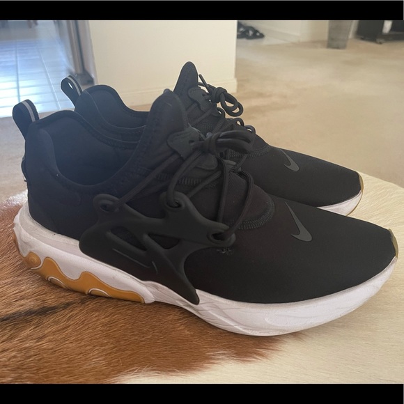 nike presto react sizing